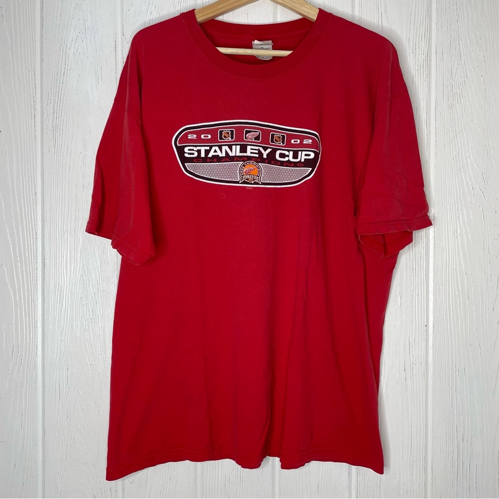 2002 Stanley Cup Champions Detroit Red Wings XL NHL Tee T-shirt Gildan Vintage